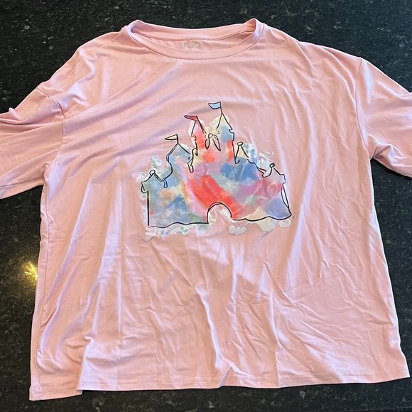 Pink Disney Magic Kingdom Castle T-Shirt - Picture 1 of 3